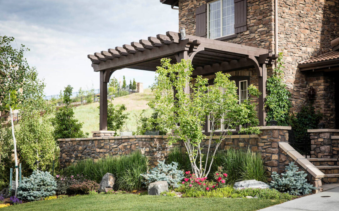 Courtyard With a View